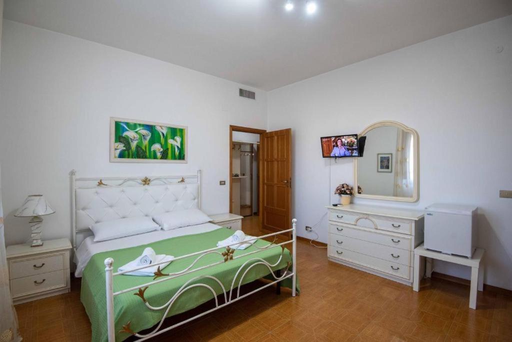 B. & B. Villa Giada Джиноза-Марина Экстерьер фото